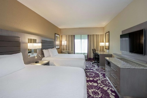 Hilton Garden Inn Raleigh/Crabtree Valley image 11